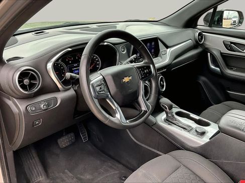 Used 2021 Chevrolet Blazer LT FWD image 18