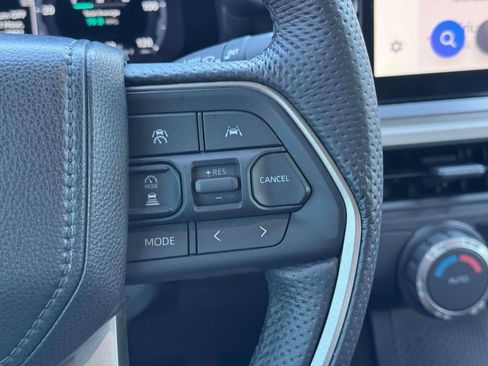 Used 2024 Toyota Tacoma TRD Off-Road AWD/4WD image 24