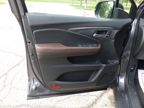 Used 2024 Honda Ridgeline RTL image 18