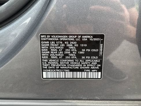 Used 2024 Volkswagen Atlas Cross Sport SE AWD/4WD image 22
