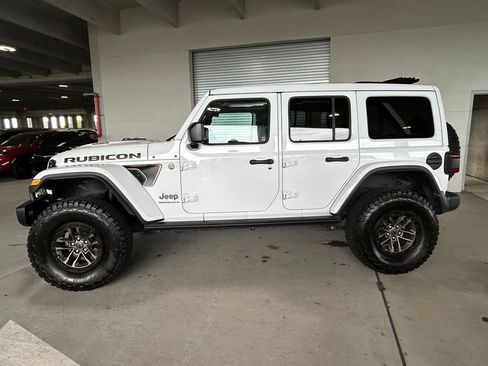 Used 2024 Jeep Wrangler Unlimited Rubicon 392 AWD/4WD image 2