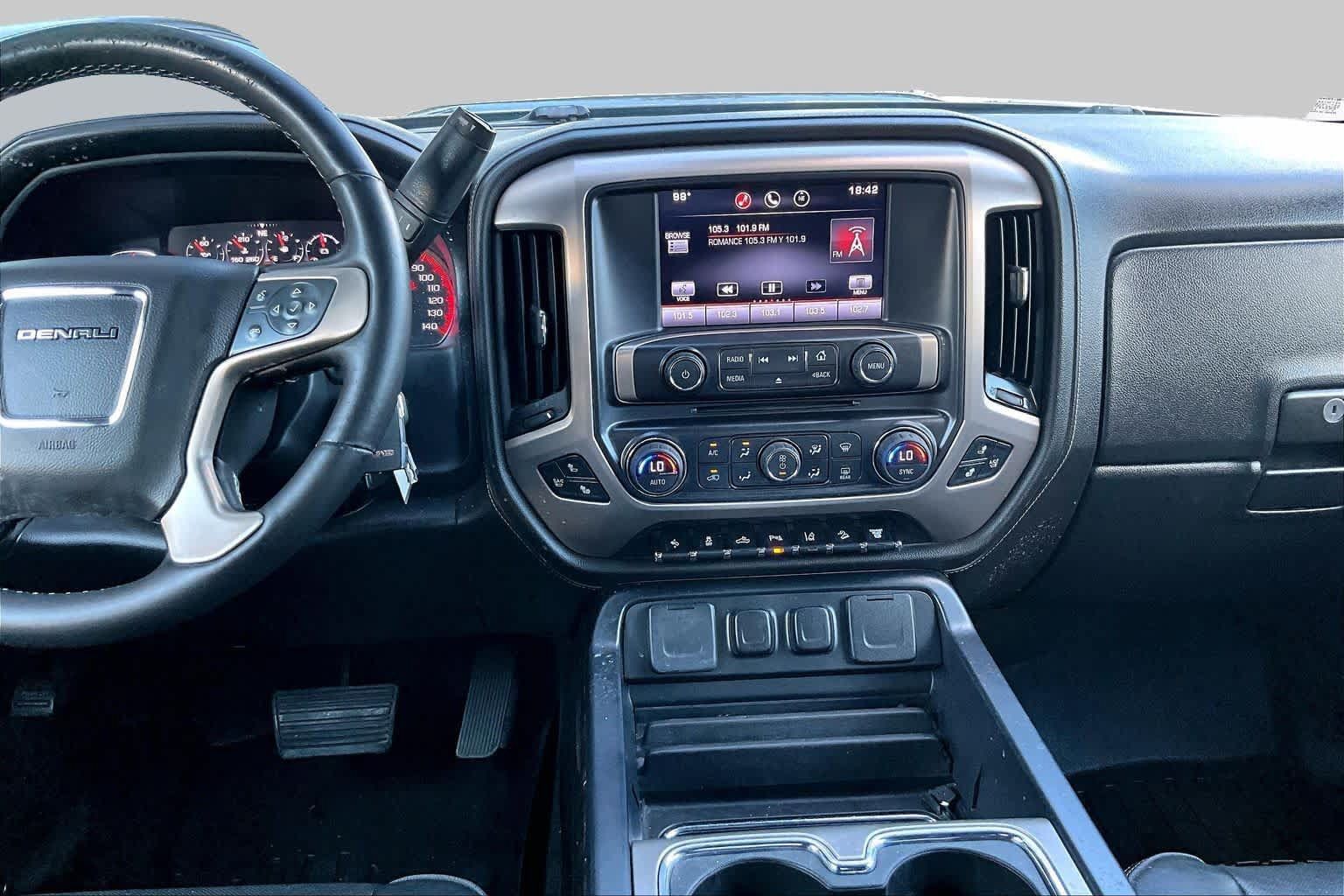 Used 2015 GMC Sierra 2500 Denali w/ Duramax Plus Package AWD/4WD image 7