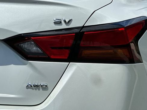 Used 2022 Nissan Altima 2.5 SV AWD/4WD image 24
