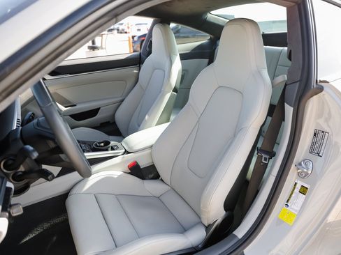 Certified 2023 Porsche 911 Carrera 4S image 5