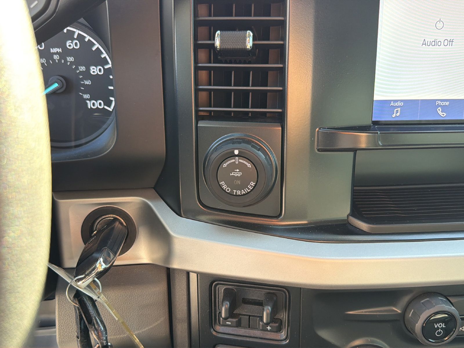 Used 2023 Ford F250 XLT w/ 360-Degree Camera Package AWD/4WD image 30
