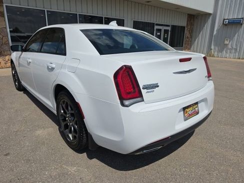 Used 2018 Chrysler 300 S AWD/4WD image 3