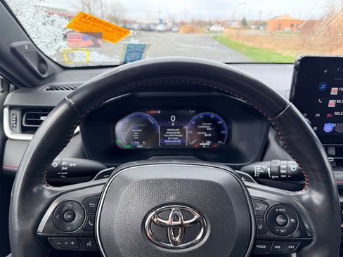 Used 2023 Toyota RAV4 XSE w/ Weather Package image 7