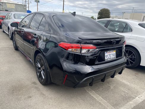 Used 2023 Toyota Corolla SE w/ SE Premium Package FWD image 10