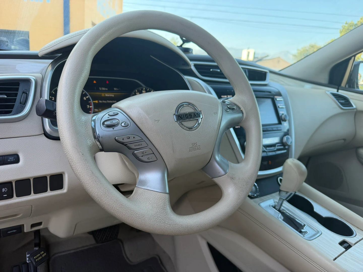 Used 2015 Nissan Murano S FWD image 11