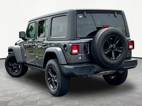 Used 2022 Jeep Wrangler Unlimited Sport AWD/4WD image 4