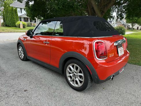 Used 2020 MINI Cooper Convertible w/ Premium Package FWD image 6