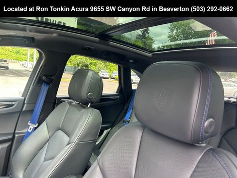 Used 2025 Porsche Macan AWD/4WD image 11