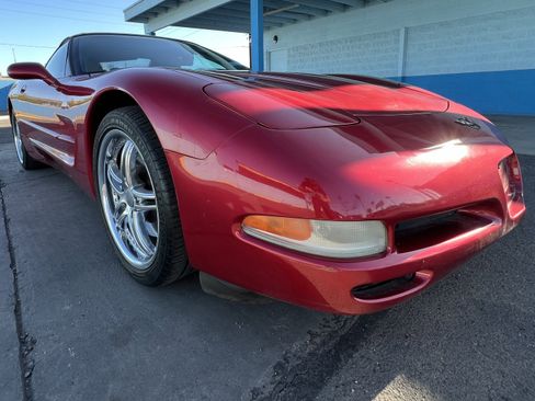 Used 2002 Chevrolet Corvette Convertible w/ Preferred Equipment Group2 image 1