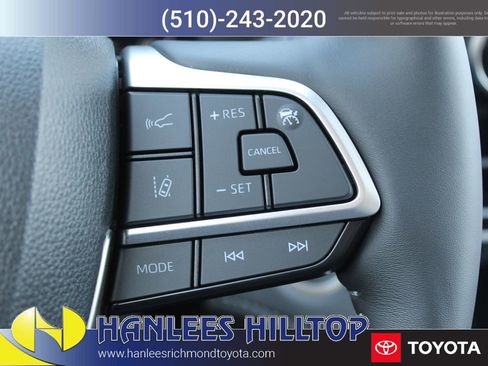 New 2026 Toyota Highlander Platinum image 34