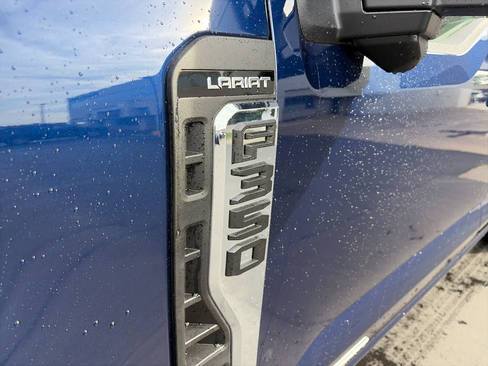 New 2027 Ford F350 Lariat w/ Lariat Ultimate Package AWD/4WD image 6