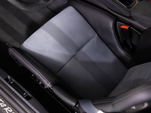 Used 2023 Porsche 718 Cayman GT4 RS image 30