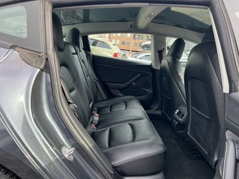 Used 2022 Tesla Model 3 Performance image 47
