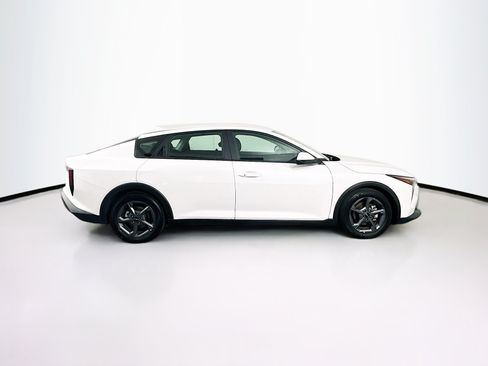 Used 2025 Kia K4 FWD image 10
