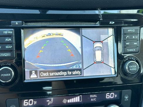 Used 2014 Nissan Rogue SL image 20