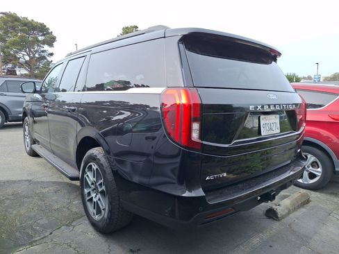 Used 2025 Ford Expedition Max Active image 4