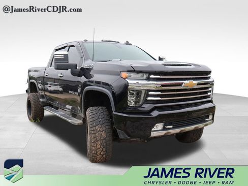 Used 2020 Chevrolet Silverado 2500 High Country AWD/4WD image 6