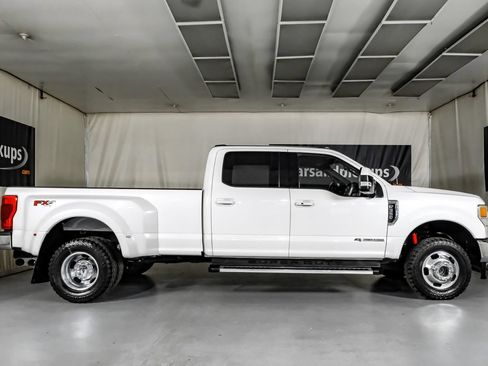 Used 2022 Ford F350 Lariat w/ Lariat Ultimate Package AWD/4WD image 5