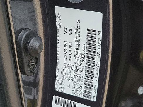 Used 2022 Toyota Tacoma SR5 RWD image 32