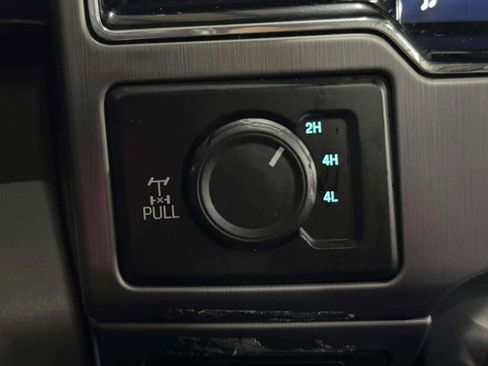 Used 2022 Ford F250 Limited w/ FX4 Off-Road Package image 33