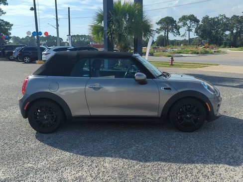 Used 2019 MINI Cooper Convertible FWD image 8