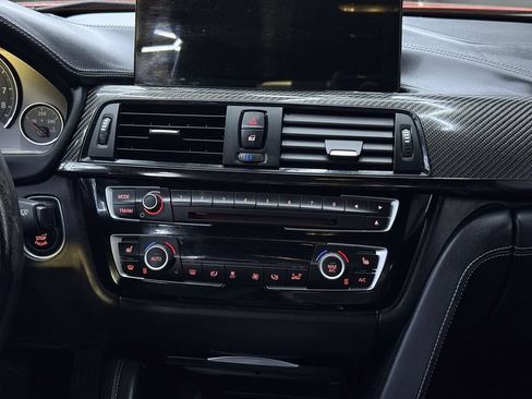 Used 2015 BMW M3 RWD image 22