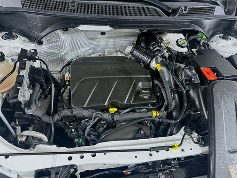 Used 2025 Buick Envista Preferred image 31