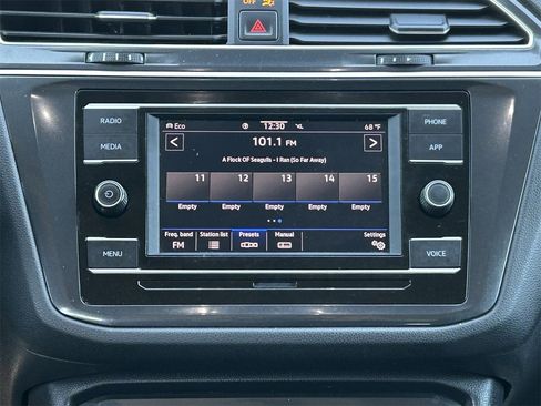 Used 2024 Volkswagen Tiguan S image 18