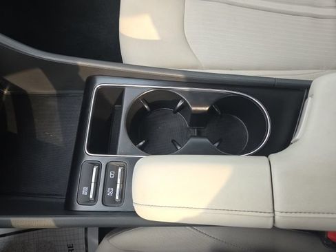 Used 2025 Hyundai Sonata SEL FWD image 27