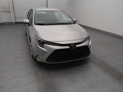 Used 2022 Toyota Corolla LE image 14