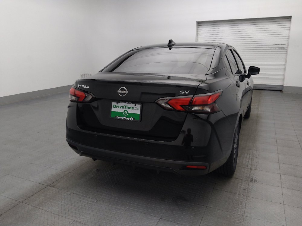 Used 2023 Nissan Versa SV FWD image 7