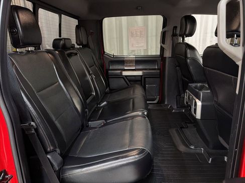 Used 2018 Ford F250 Lariat w/ Chrome Package AWD/4WD image 18