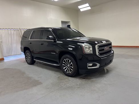 Used 2016 GMC Yukon SLT w/ Open Road Package AWD/4WD image 2