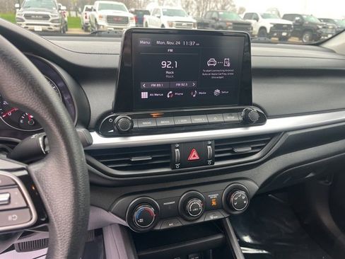 Used 2023 Kia Forte LXS image 24