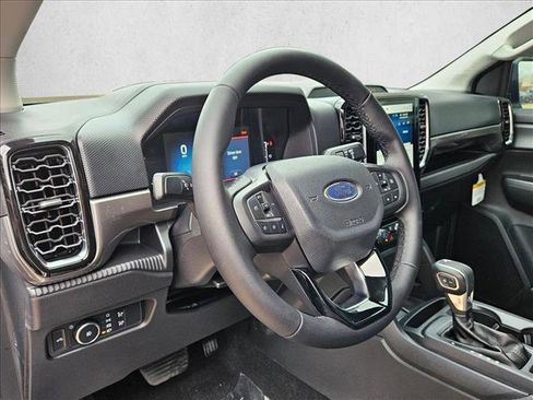 New 2025 Ford Ranger XLT w/ FX4 Off-Road Package AWD/4WD image 3