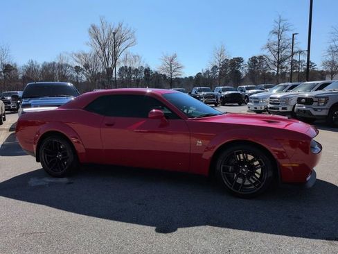 Used 2021 Dodge Challenger R/T Scat Pack image 2