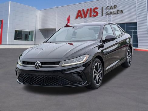 Used 2025 Volkswagen Jetta Sport FWD image 1