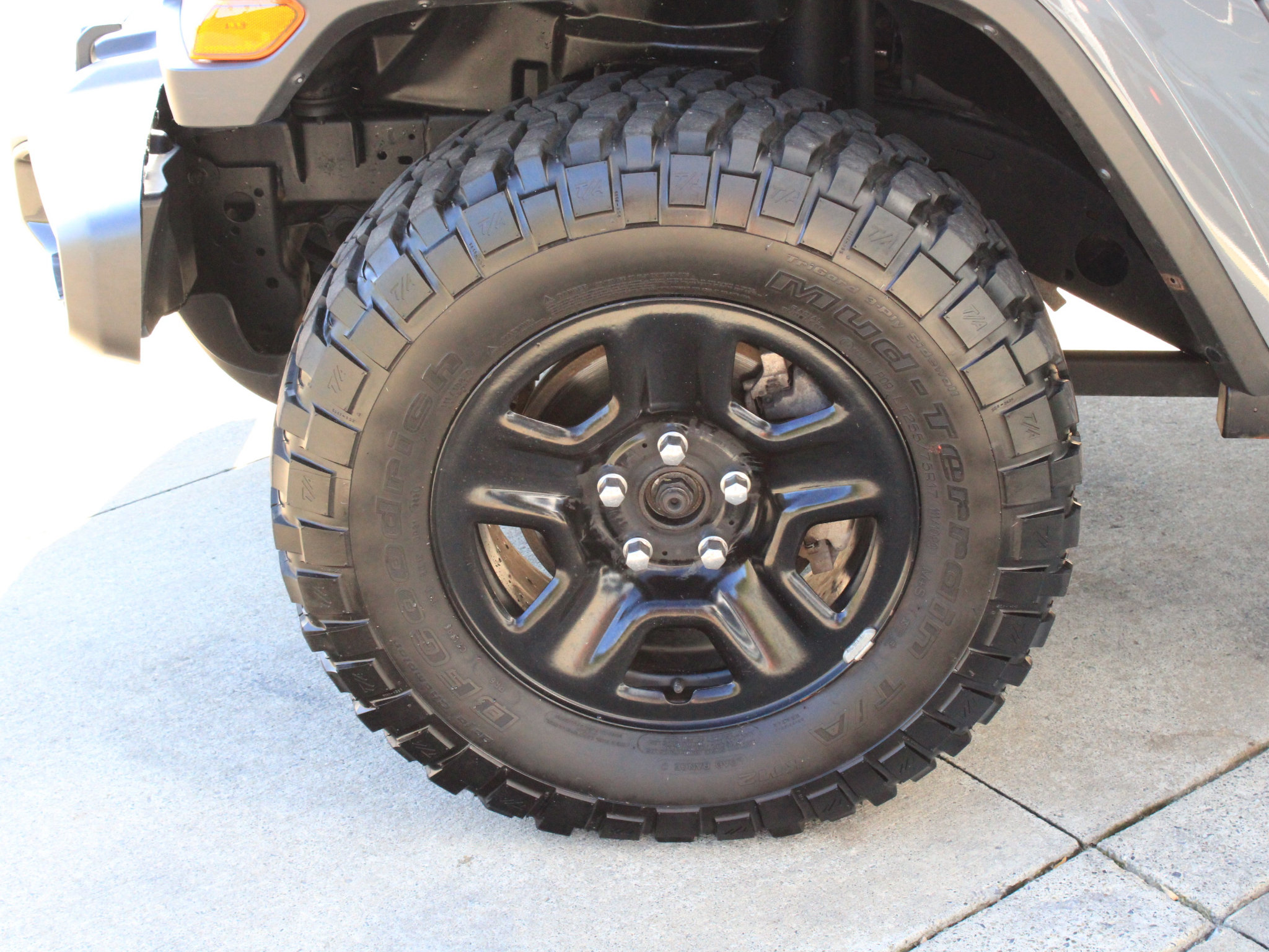 Used 2021 Jeep Gladiator Sport AWD/4WD image 38