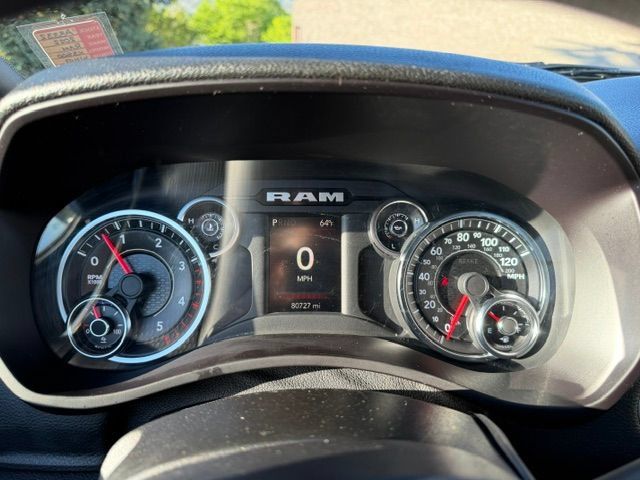 Used 2022 RAM 3500 Tradesman w/ Chrome Appearance Group AWD/4WD image 11