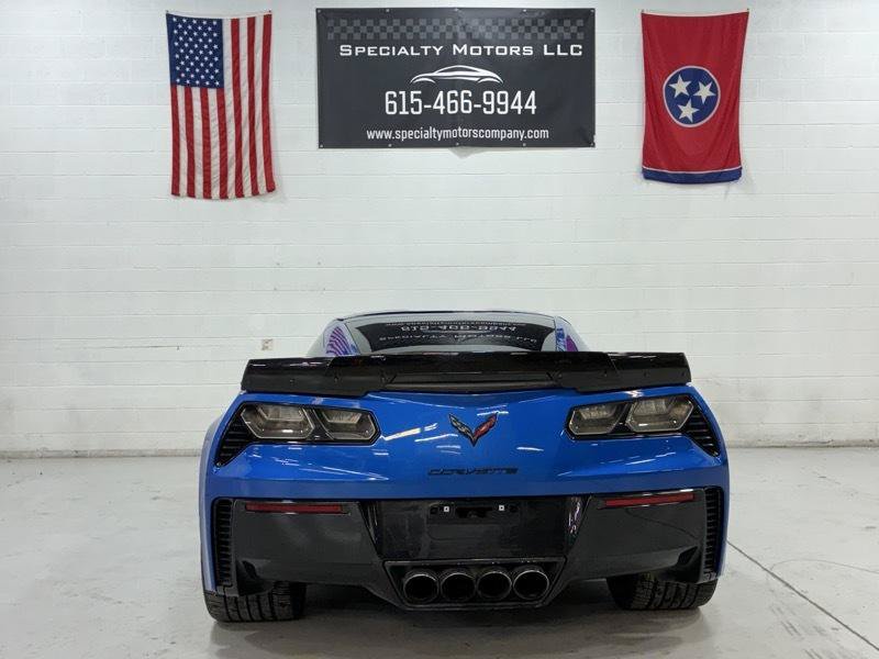 Used 2015 Chevrolet Corvette Z06 w/ 3LZ Preferred Equipment Group RWD image 6