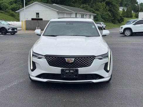 Used 2024 Cadillac CT4 Luxury w/ Sun And Sound Package RWD image 8