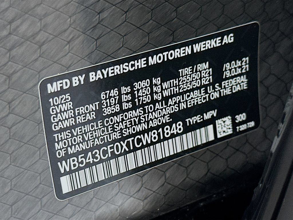Used 2026 BMW iX xDrive45 w/ Premium Package AWD/4WD image 24
