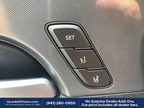 Certified 2022 Hyundai Santa Fe Calligraphy w/ Cargo Package FWD image 10