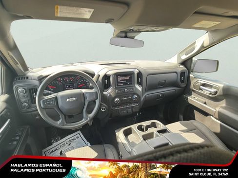 Used 2025 Chevrolet Silverado 1500 Custom Trail Boss AWD/4WD image 25