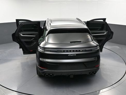 New 2026 Porsche Cayenne AWD/4WD image 34