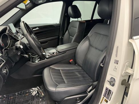 Used 2019 Mercedes-Benz GLE 400 4MATIC w/ Premium 1 Package image 58